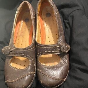 Clarks Women's Dark Brown Leather Flats